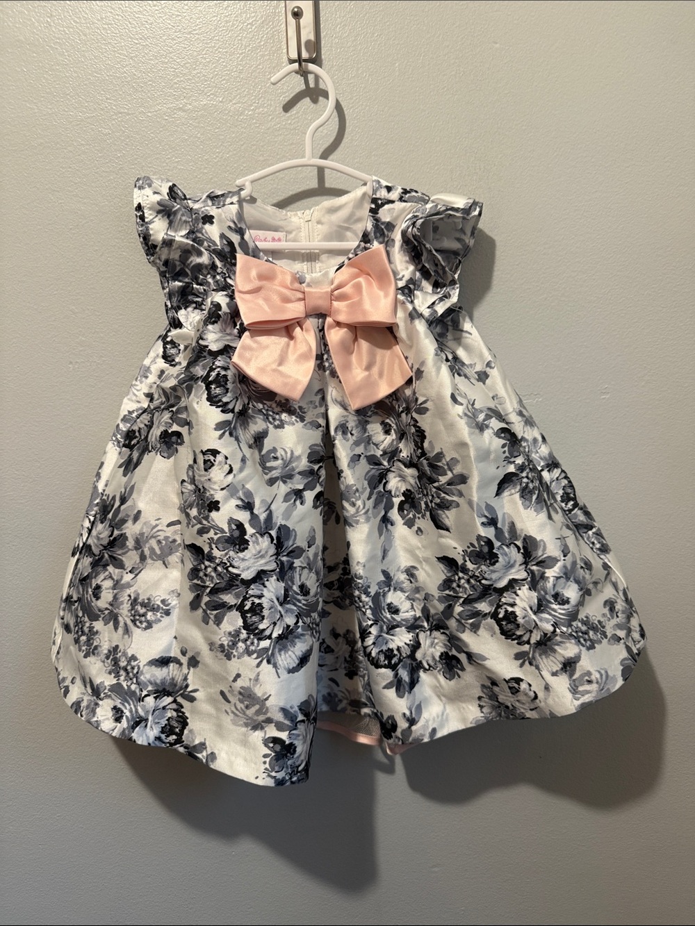 Bonnie Baby 18 Months White and Black Floral Dress with Pink Bow